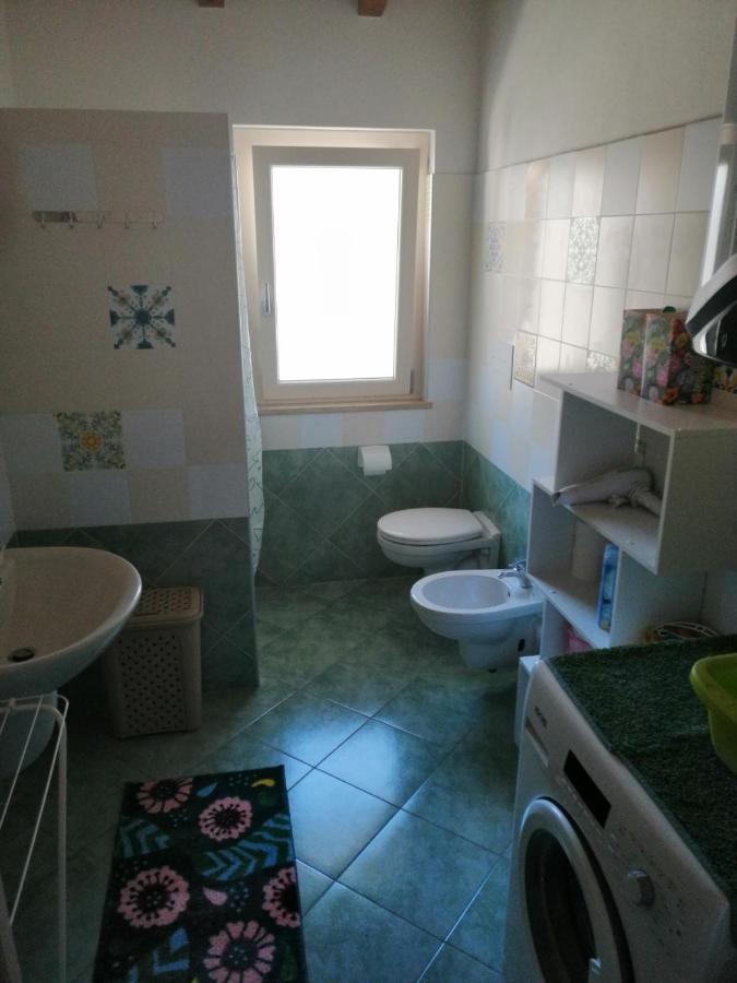 Cascina Legnago Trilocale A 6 Chilometri Da Salo' Apartment Villanuova sul clisi Exterior photo