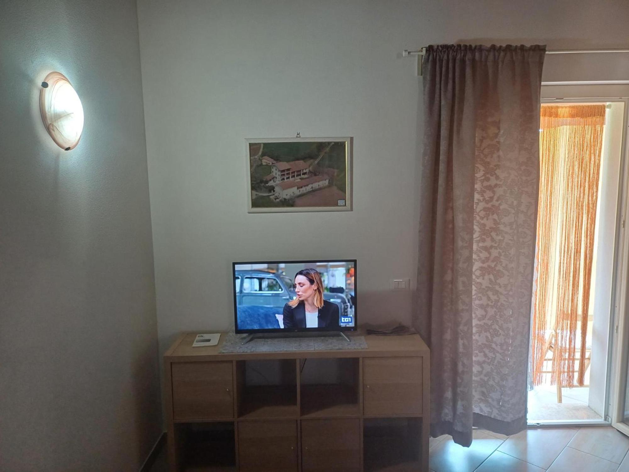 Cascina Legnago Trilocale A 6 Chilometri Da Salo' Apartment Villanuova sul clisi Exterior photo
